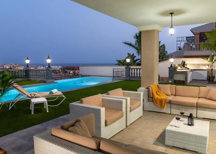 Wudas La Caleta Villa