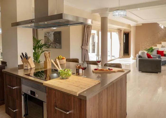 Wudas La Caleta * Costa Adeje