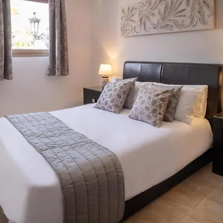 Wudas La Caleta Villa