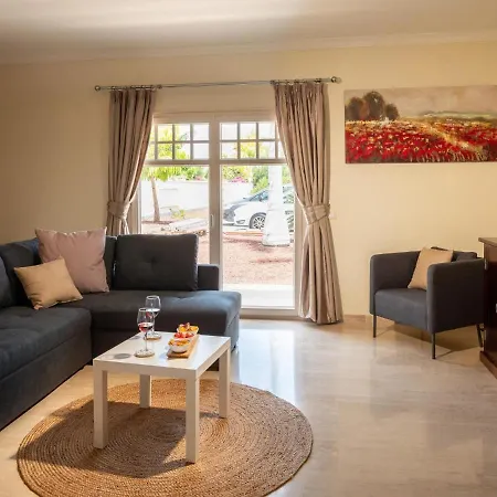 Villa Wudas La Caleta *