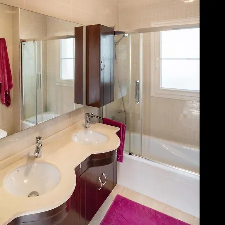 Wudas La Caleta Villa *