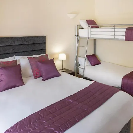 Luxury Wudas - Heated Pool, Bbq & Golf Area *