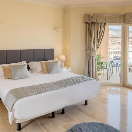 Wudas La Caleta Вилла