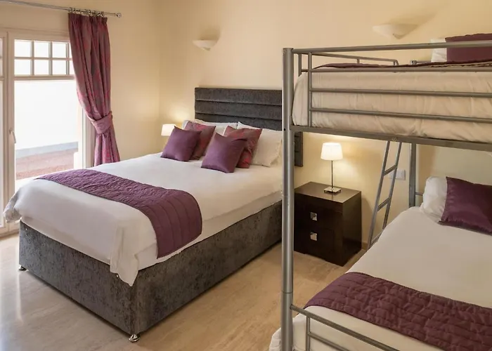 Вілла Wudas La Caleta *