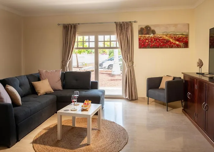 Вілла Wudas La Caleta *